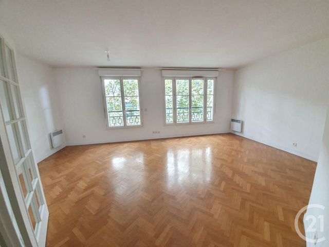 Appartement F3 à louer - 3 pièces - 65.02 m2 - MONTROUGE - 92 - ILE-DE-FRANCE - Century 21 Vaugirard Convention